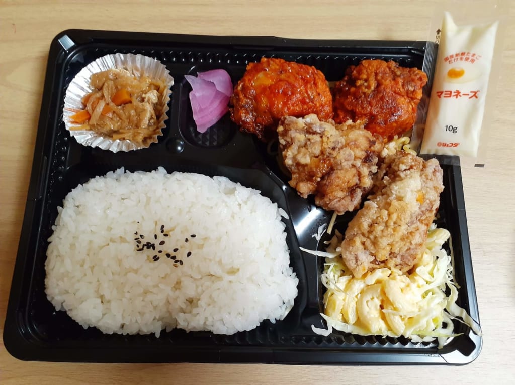 「ケンちゃん」のからあげミックス弁当